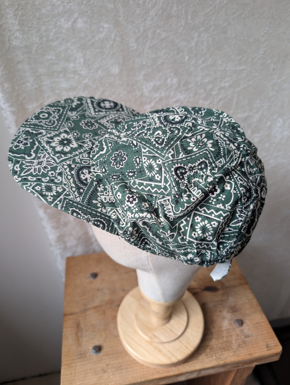 Rare VTG Nautica Men's Large Bill Cotton Bandana Paisley Green And White Cap
